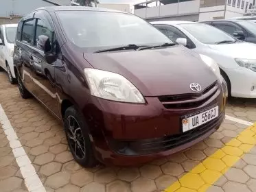 Toyota Passo Sette