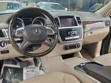 Mercedes-Benz ML 350