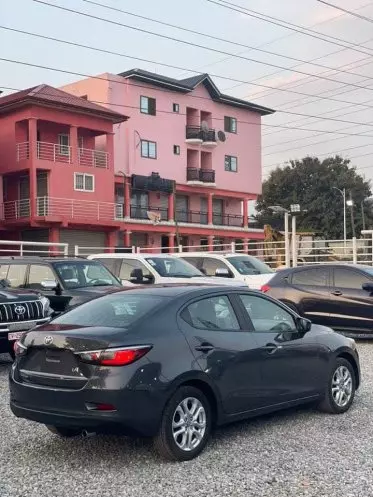 Toyota Yaris IA