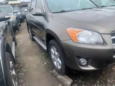 Toyota RAV 4