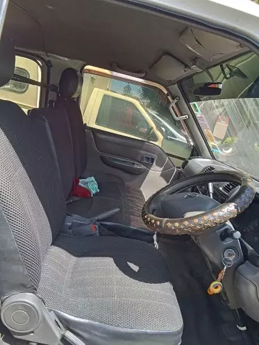 Nissan Vanette