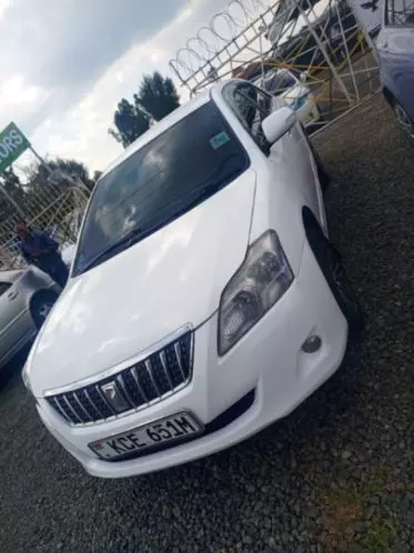 Toyota Premio