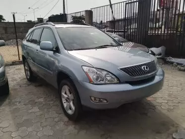 Lexus RX 330