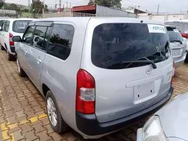 Toyota Succeed
