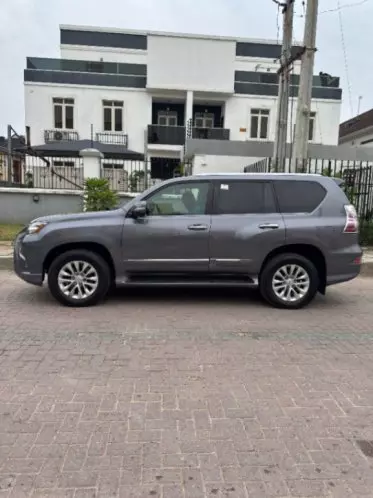 Lexus GX 460