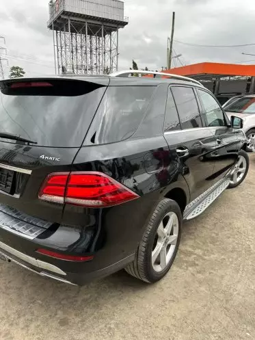 Mercedes-Benz GLE 350