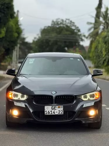 BMW 328i