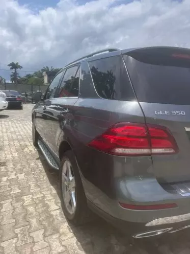 Mercedes-Benz GLE 350