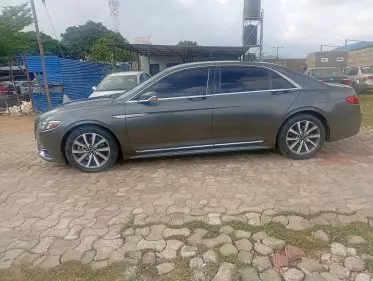 Lincoln Continental
