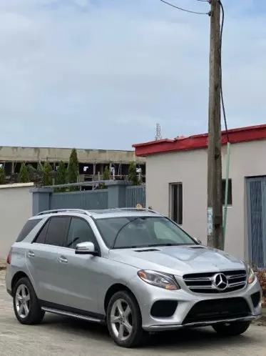 Mercedes-Benz GLE 350