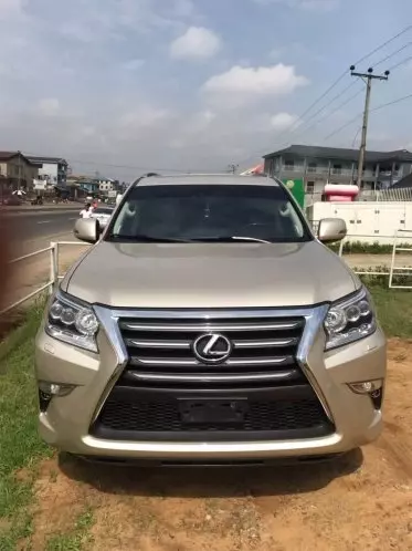 Lexus GS 460