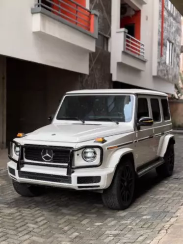 Mercedes-Benz G 550