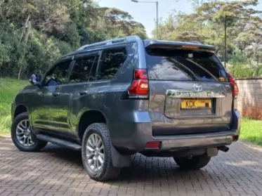 Toyota Landcruiser Prado