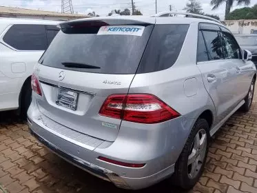 Mercedes-Benz ML 350