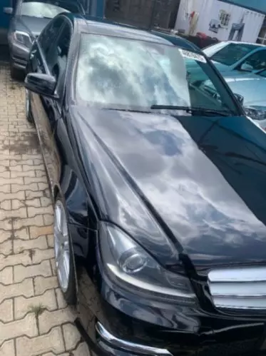 Mercedes-Benz C 350