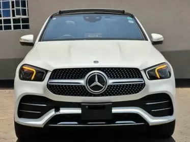 Mercedes-Benz GLE 400
