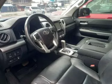 Toyota Tundra