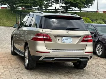 Mercedes-Benz ML 350