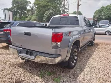 Toyota Tundra