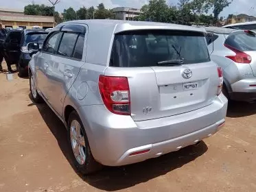 Toyota Ist