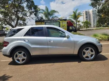Mercedes-Benz ML 320