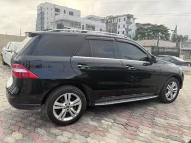 Mercedes-Benz ML 350