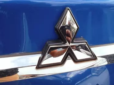 Mitsubishi RVR