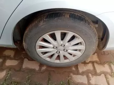 Toyota Fielder 