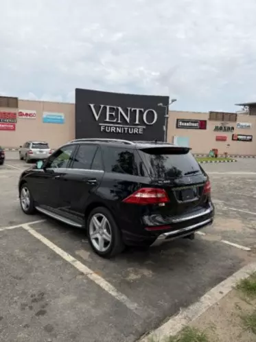 Mercedes-Benz ML 400