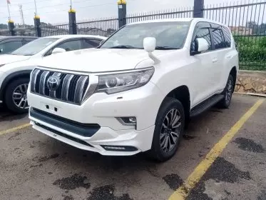 Toyota Landcruiser Prado