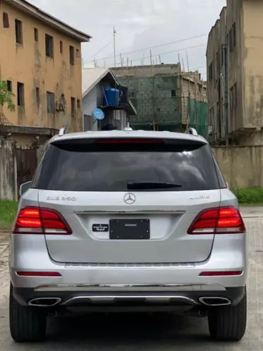 Mercedes-Benz GLE 350