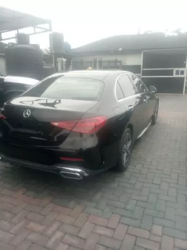 Mercedes-Benz C 300