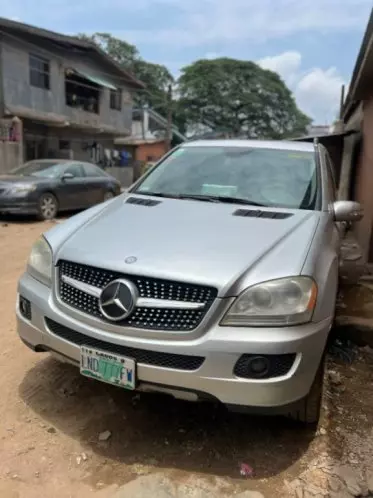 Mercedes-Benz ML 350