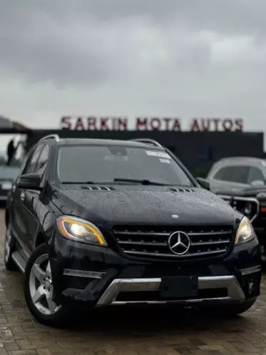 Mercedes-Benz ML 400