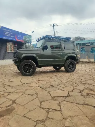 SUZUKI Jimny 