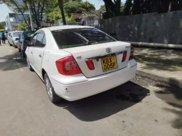 Toyota Premio