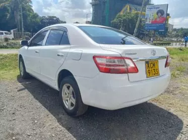 Toyota Premio