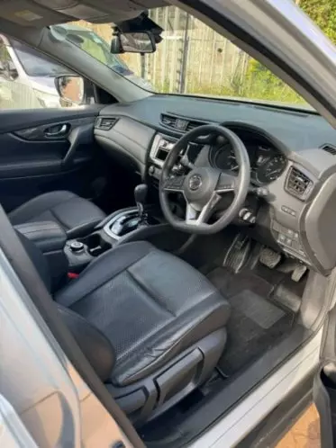 Nissan X- trail