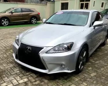 Lexus IS 250
