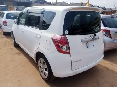 Toyota Ractis