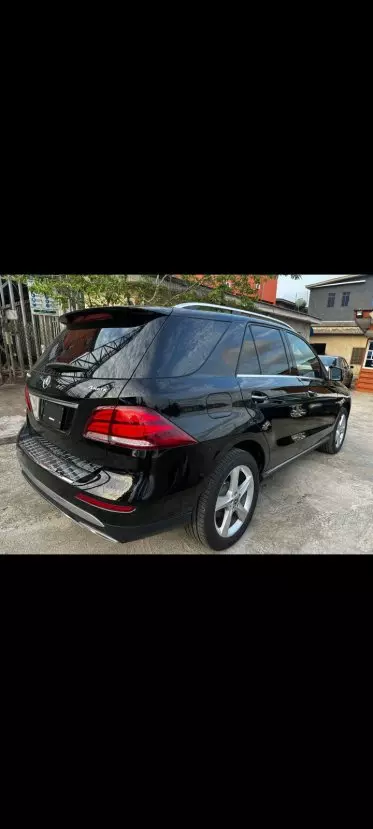 Mercedes-Benz GLE 350