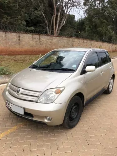 Toyota Ist 
