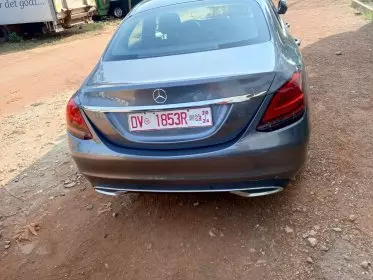 Mercedes-Benz C 200