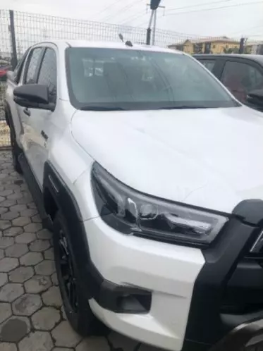 Toyota Hilux Revo 