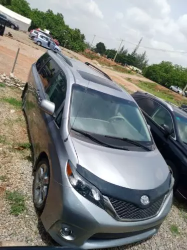 Toyota Sienna
