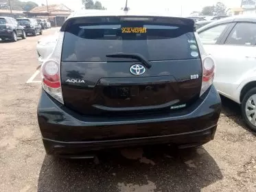 Toyota Aqua Hybrid