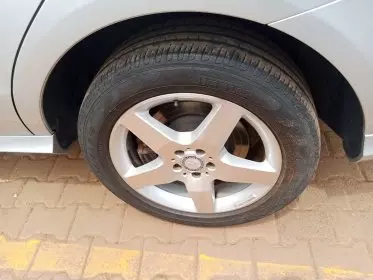 Mercedes-Benz ML 350
