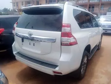 Toyota Landcruiser Prado