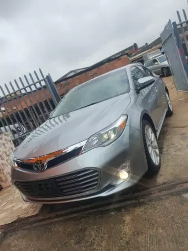 Toyota Avalon