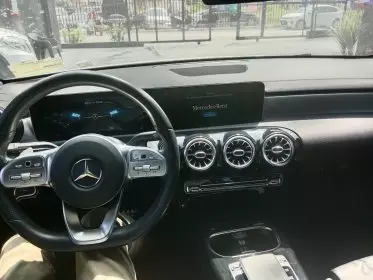 Mercedes-Benz A 220
